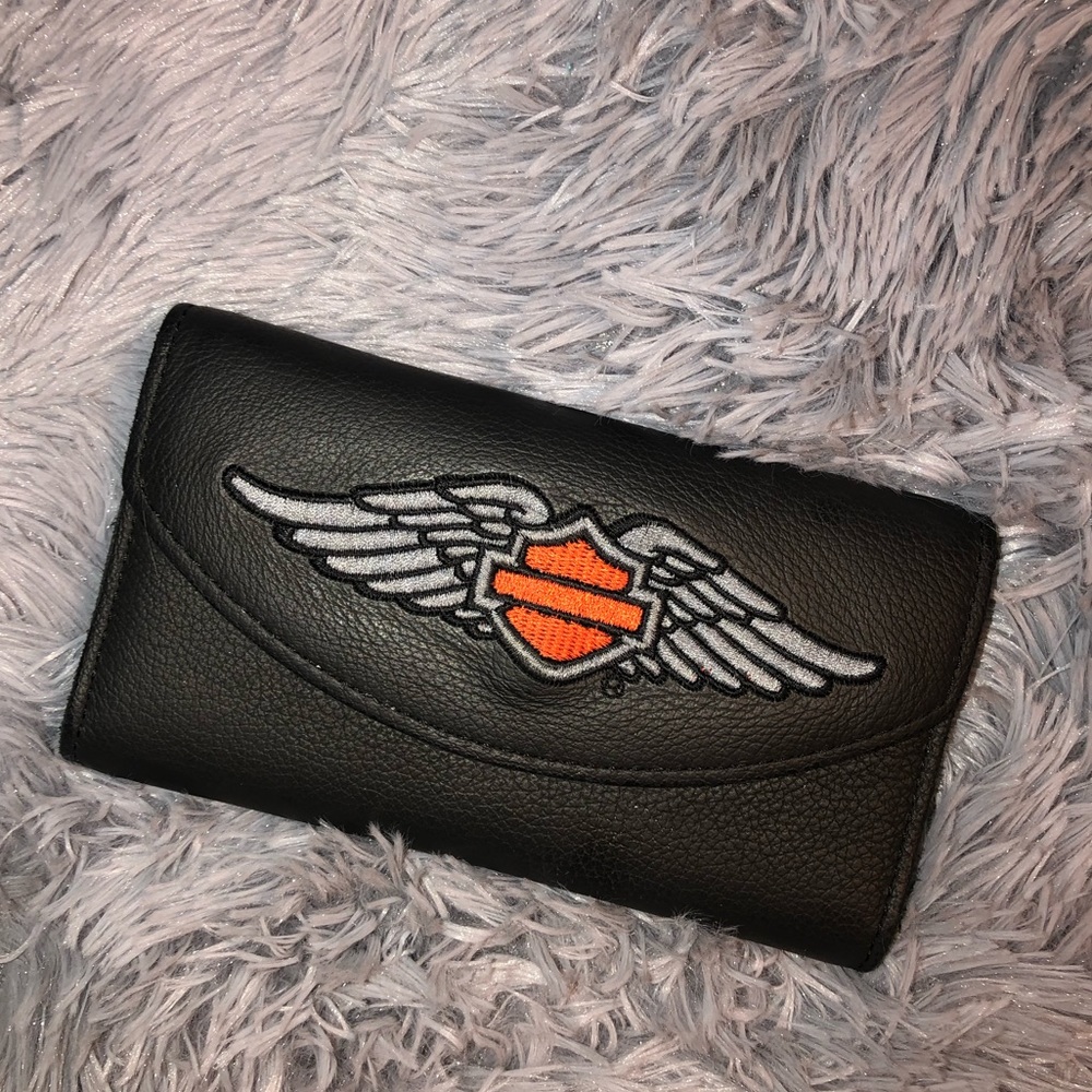 Women’s Harley Davidson leather wallet
